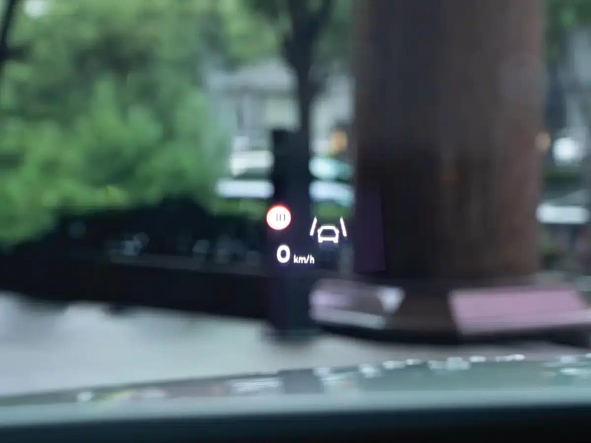 Flying Spur Plug-in Hybrid 2025 4.0T V8 Mulliner — миниатюра 8