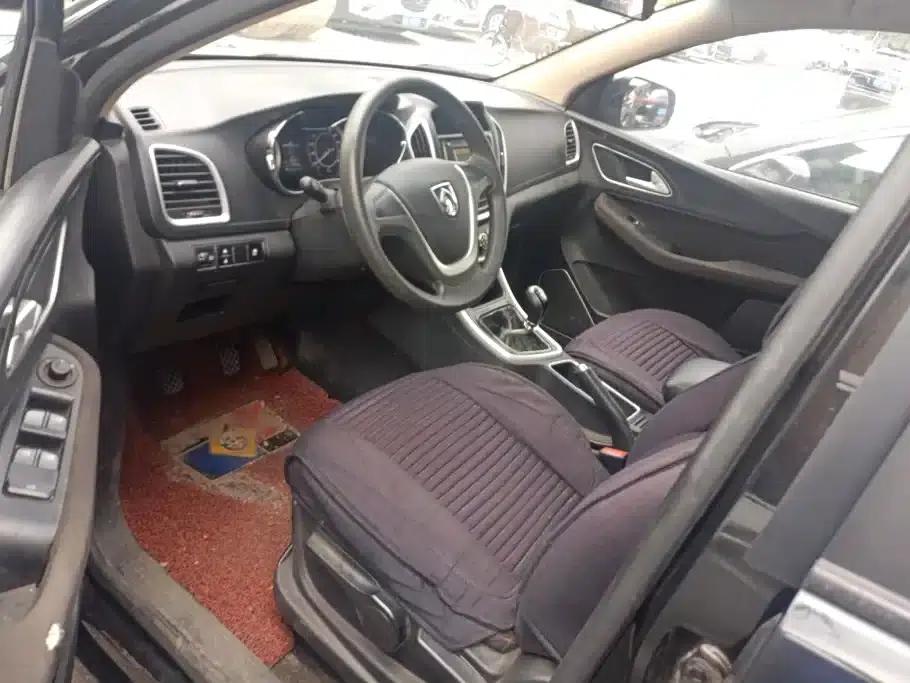 Baojun 560 2016 1.8L Manual Value Edition — миниатюра 9