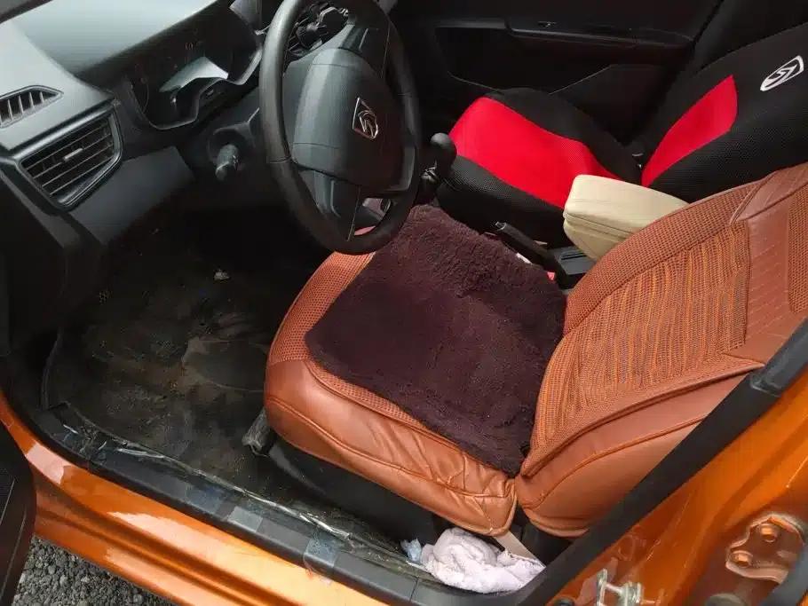 Baojun 310 2016 1.2L Manual Value Edition — миниатюра 9