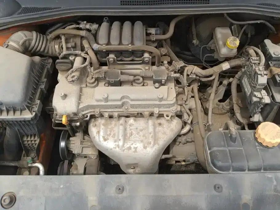 Baojun 310 2016 1.2L Manual Value Edition — миниатюра 10