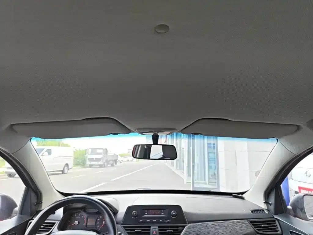 Baojun 310 2016 1.2L Manual Value Edition — миниатюра 18