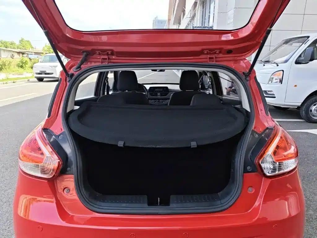 Baojun 310 2016 1.2L Manual Value Edition — миниатюра 19