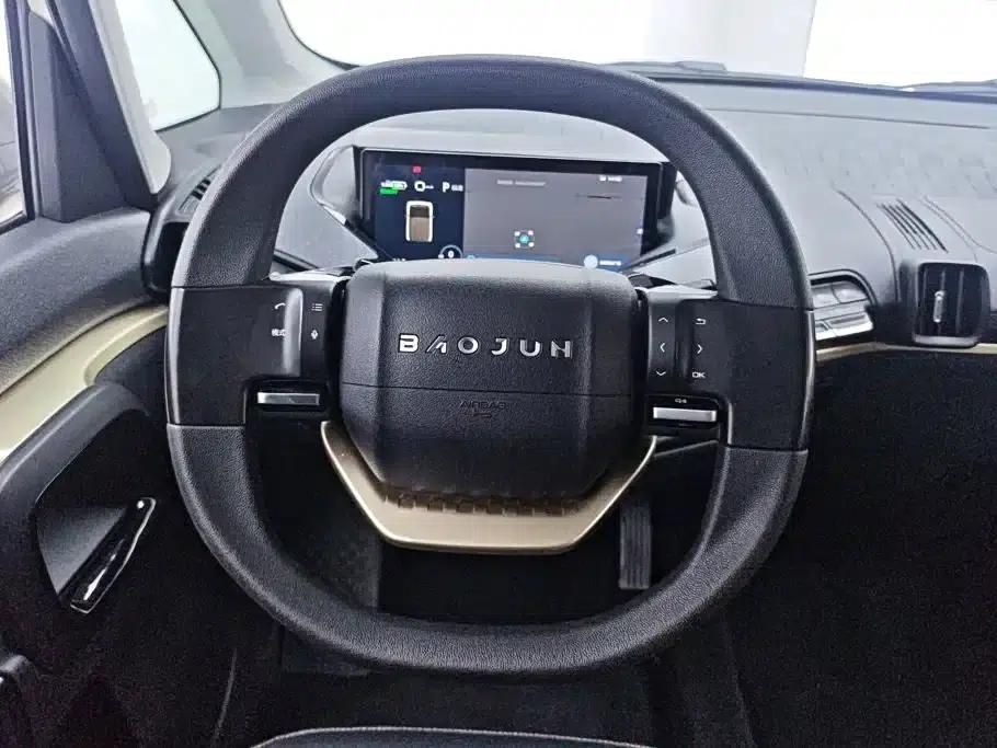 Baojun KiWi EV 2021 Artist Edition Ternary Lithium — миниатюра 15
