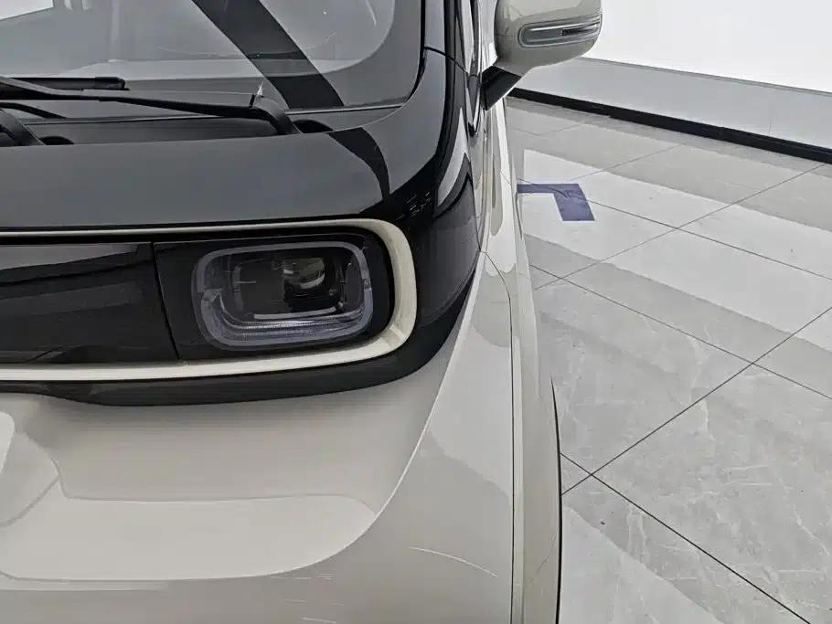 Baojun KiWi EV 2021 Artist Edition Ternary Lithium — миниатюра 5