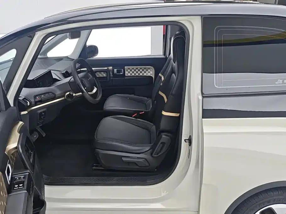 Baojun KiWi EV 2021 Artist Edition Ternary Lithium — миниатюра 9