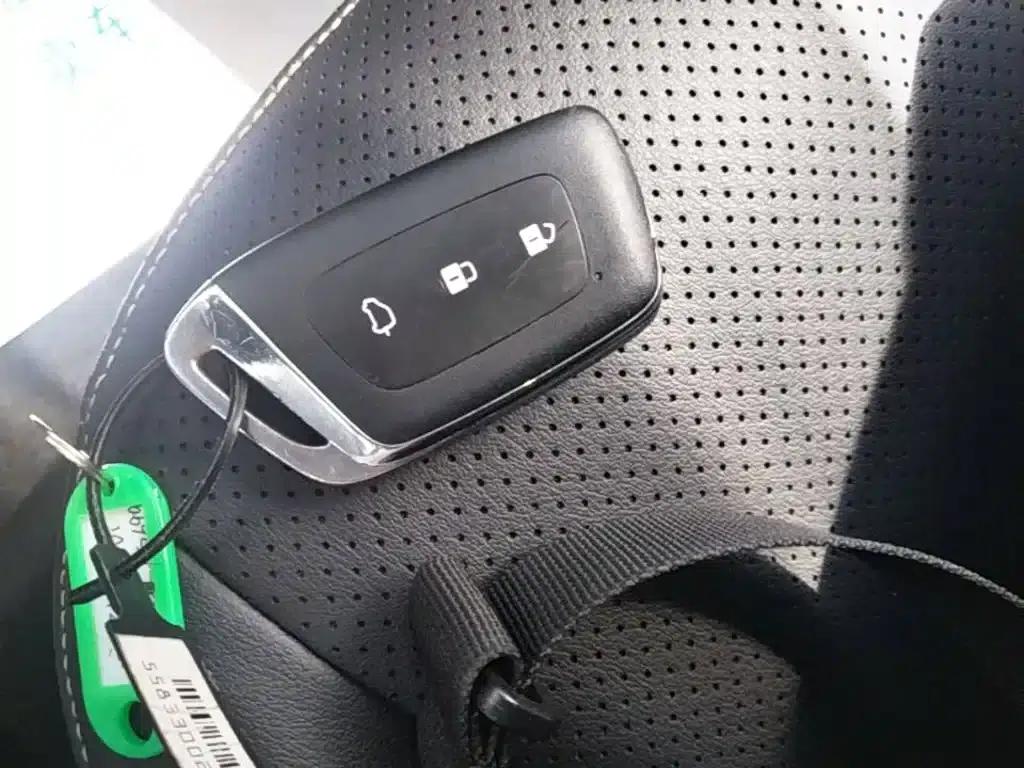 Baojun KiWi EV 2021 Artist Edition Lithium Iron Phosphate — миниатюра 9