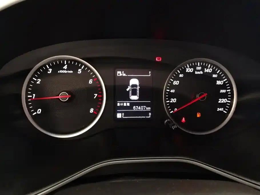 Baojun 530 2018 1.5T Manual Comfort Model (National V Emission Standard) — миниатюра 14