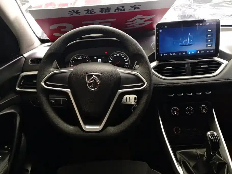 Baojun 530 2018 1.5T Manual Comfort Model (National V Emission Standard) — миниатюра 15