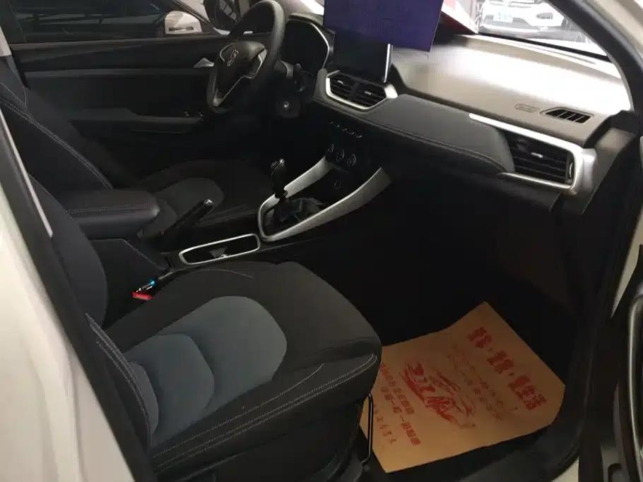 Baojun 530 2018 1.5T Manual Comfort Model (National V Emission Standard) — миниатюра 8