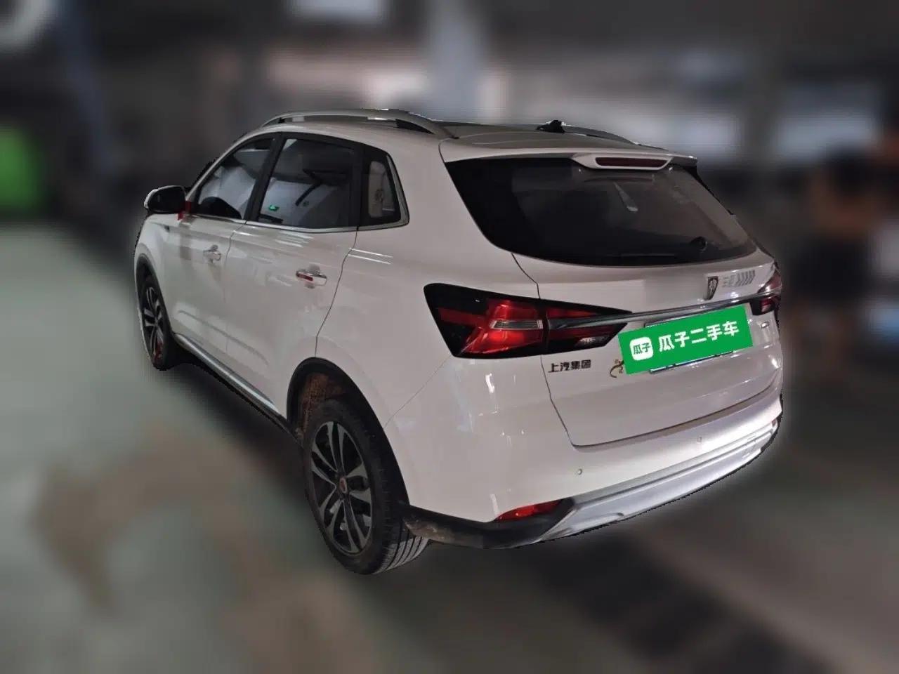 Roewe RX3 2020 1.6L Manual 4G Connect Super-Fresh Elite Edition — миниатюра 4