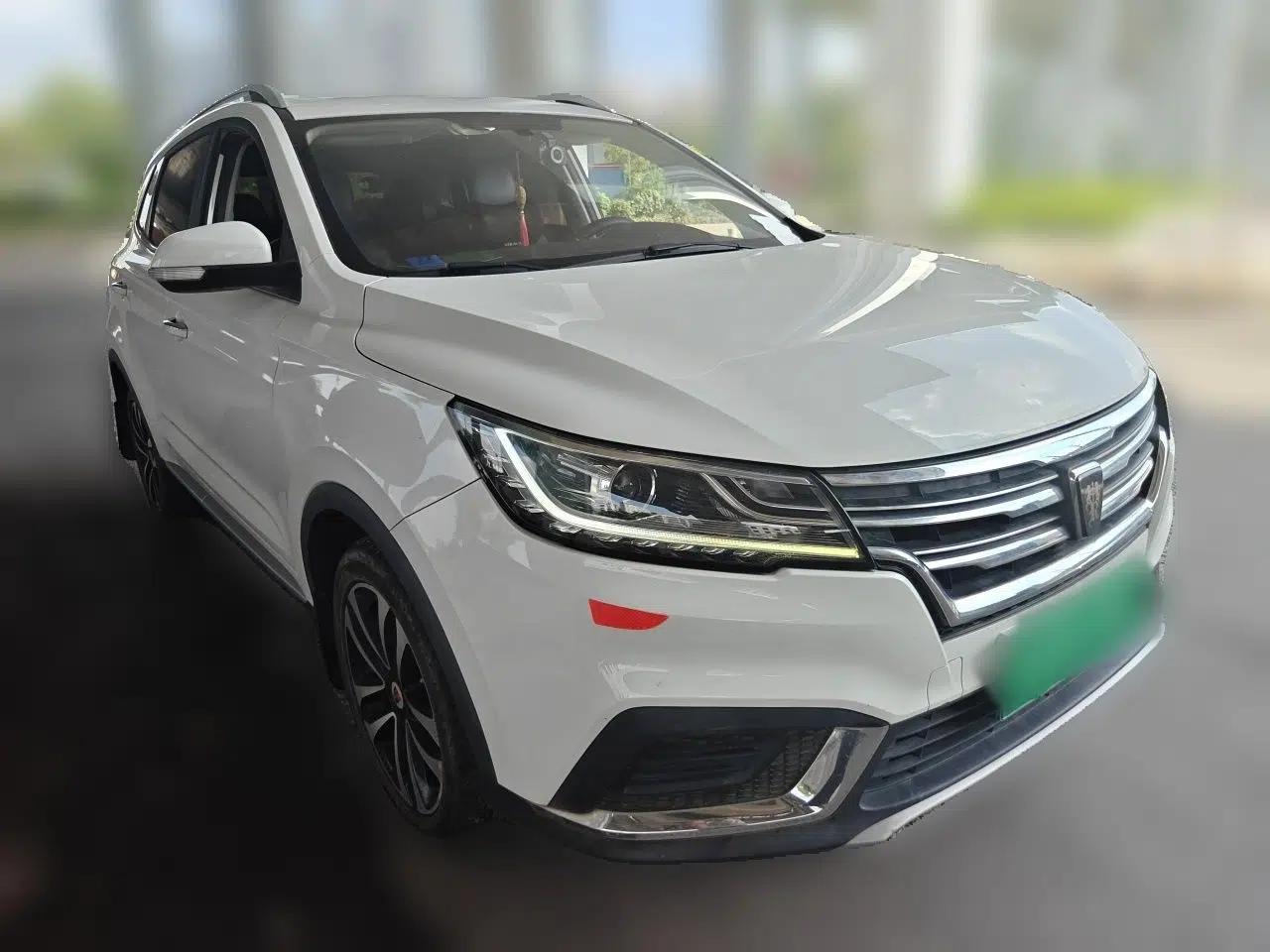 Roewe RX3 2020 1.6L CVT 4G Connected Ultra-Fun Elite Edition — миниатюра 3