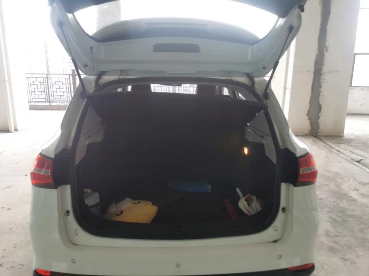 Roewe RX3 2018 1.6L CVT Internet Smart Edition — миниатюра 19
