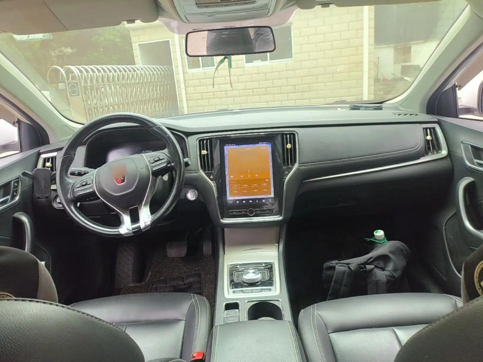 Roewe i6 New Energy 2019 PLUS 50T Internet Glory Flagship Edition — миниатюра 17
