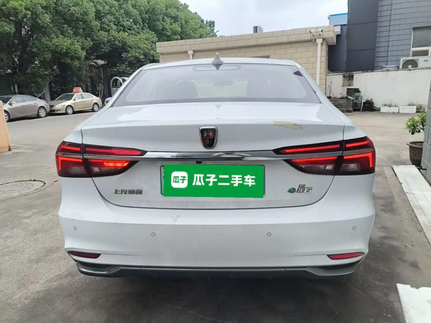 Roewe i6 New Energy 2019 PLUS 50T Internet Glory Flagship Edition — миниатюра 5