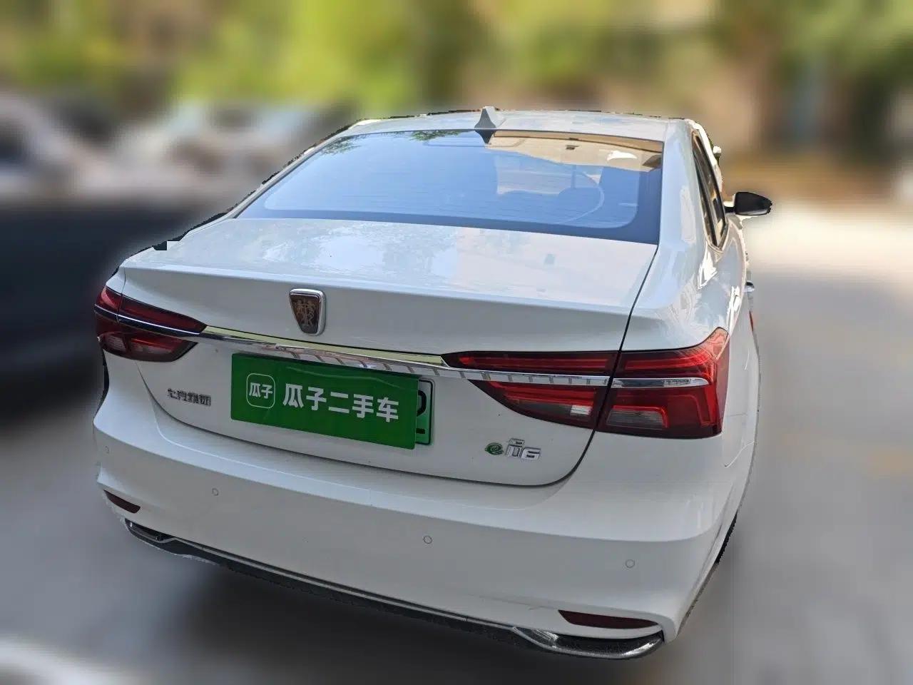 Roewe i6 New Energy 2019 PLUS 50T 4G Connected Glory Luxury Edition — миниатюра 5