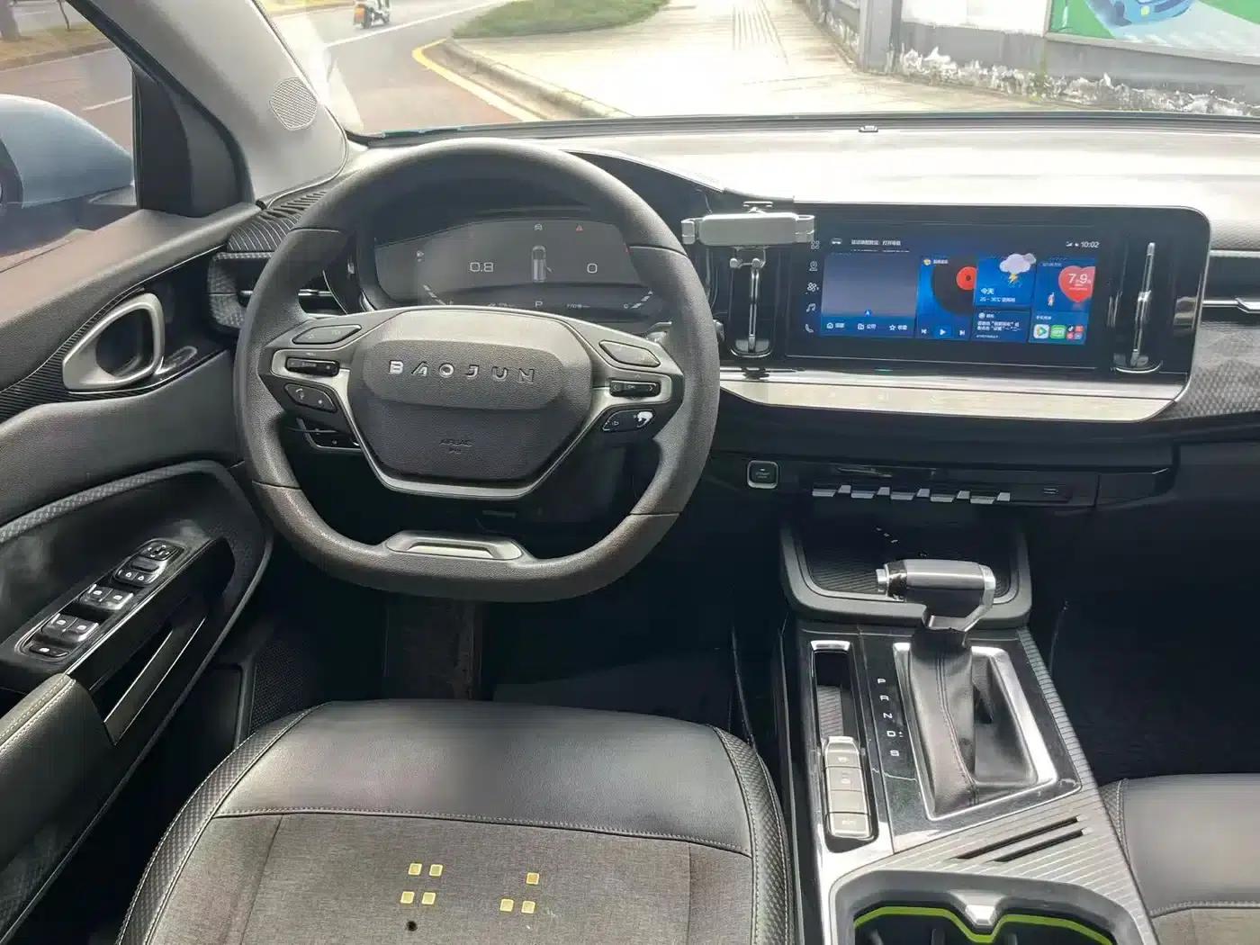 Baojun RM-5 2019 1.5L CVT 24-Hour Online Elite 6-Seater — миниатюра 11