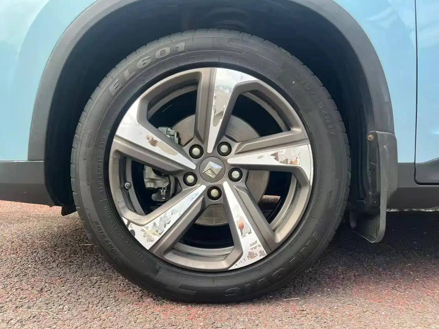 Baojun RM-5 2019 1.5L CVT 24-Hour Online Elite 6-Seater — миниатюра 14