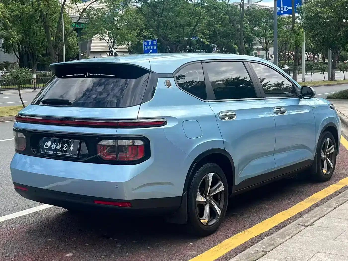 Baojun RM-5 2019 1.5L CVT 24-Hour Online Elite 6-Seater — миниатюра 4