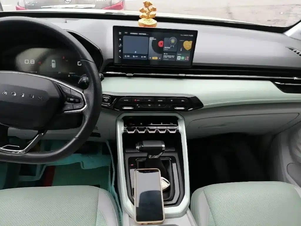 Baojun RS-3 2022 SOODA 1.5T CVT Super Edition — миниатюра 13