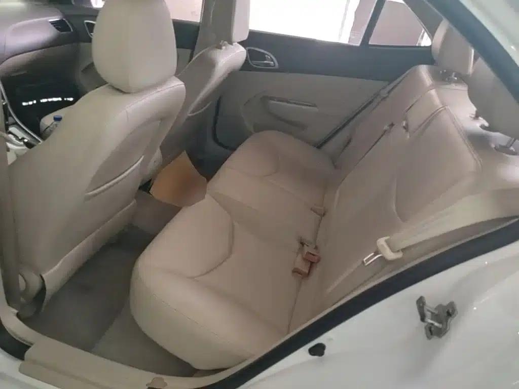 Baojun 630 2014 1.5L Automatic Comfort Model — миниатюра 17
