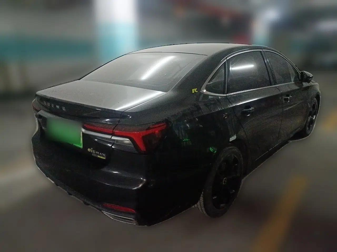 Roewe i6 MAX New Energy 2020 1.5T PHEV Sporty Cool Edition — миниатюра 6