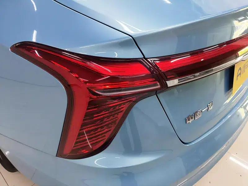 Hongqi H5 2023 1.5T HEV Intelligent Flagship Edition — миниатюра 13