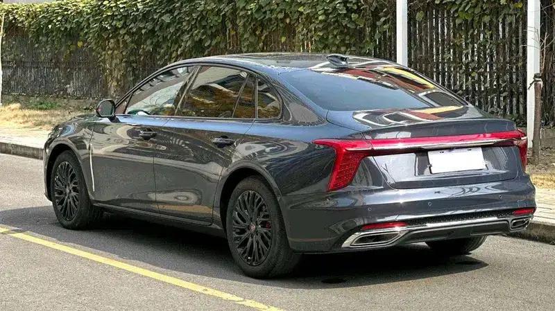 Hongqi H5 2023 2.0T Automatic Intelligent Flagship Edition — миниатюра 4