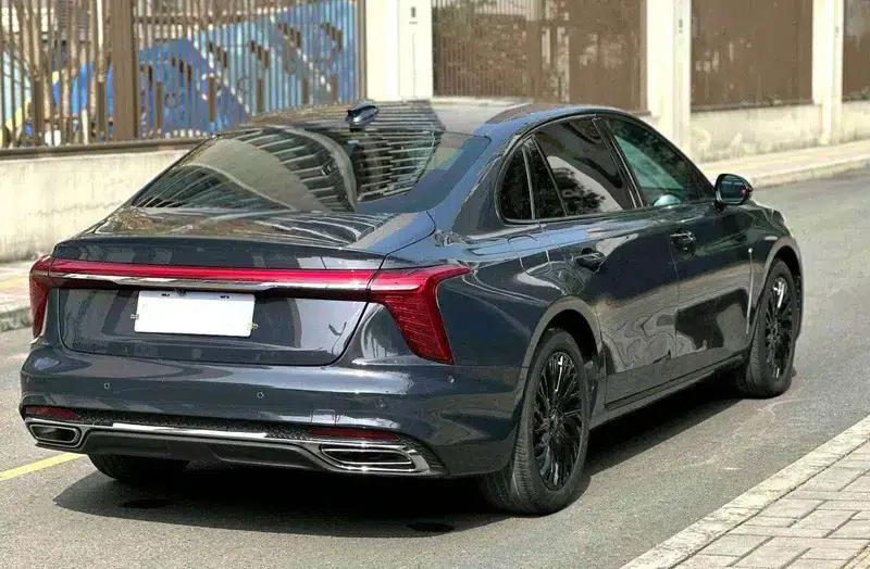 Hongqi H5 2023 2.0T Automatic Intelligent Flagship Edition — миниатюра 6