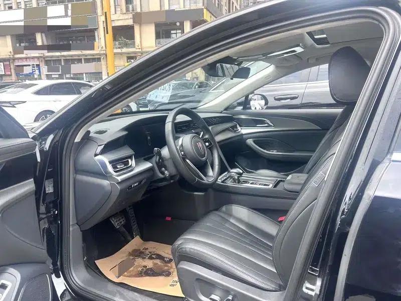 Hongqi H5 2023 1.5T DCT Intelligent Flagship Edition — миниатюра 8
