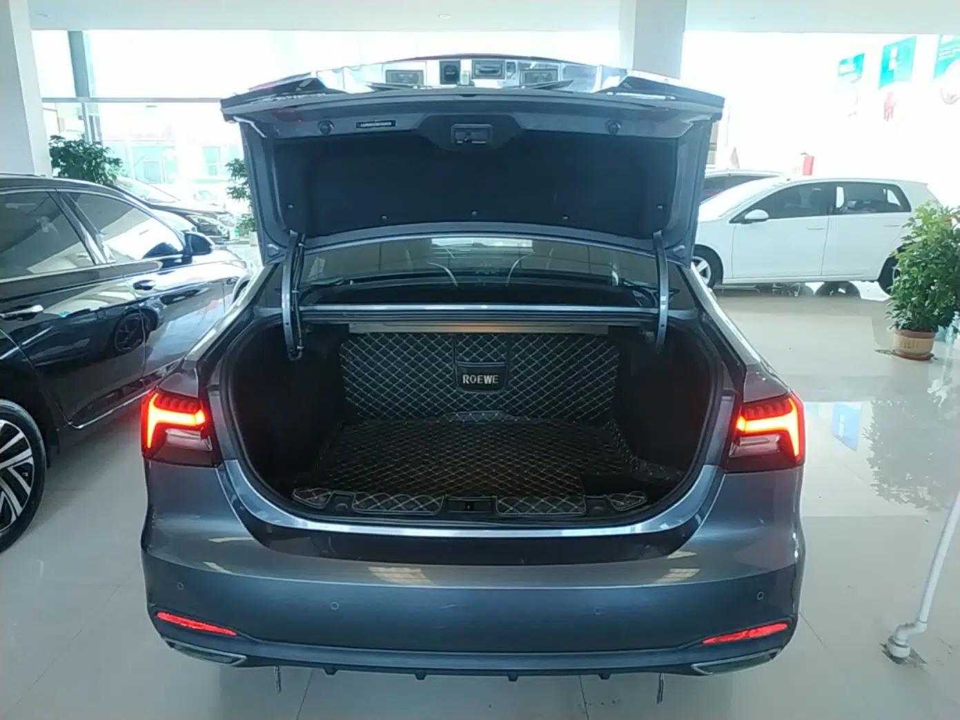 Roewe i6 MAX 2020 300TGI Automatic Sporty Cool Edition — миниатюра 27