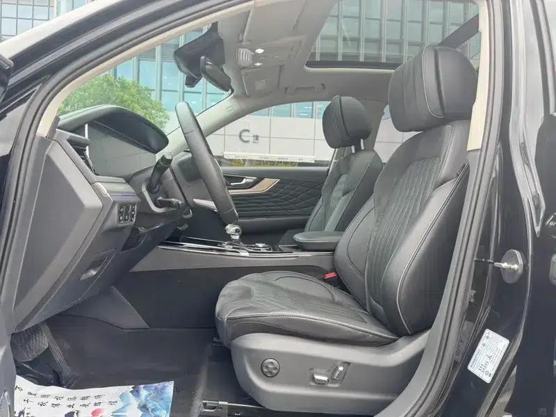 Hongqi HS5 2022 Facelift 2.0T Intelligent Flagship Edition — миниатюра 13