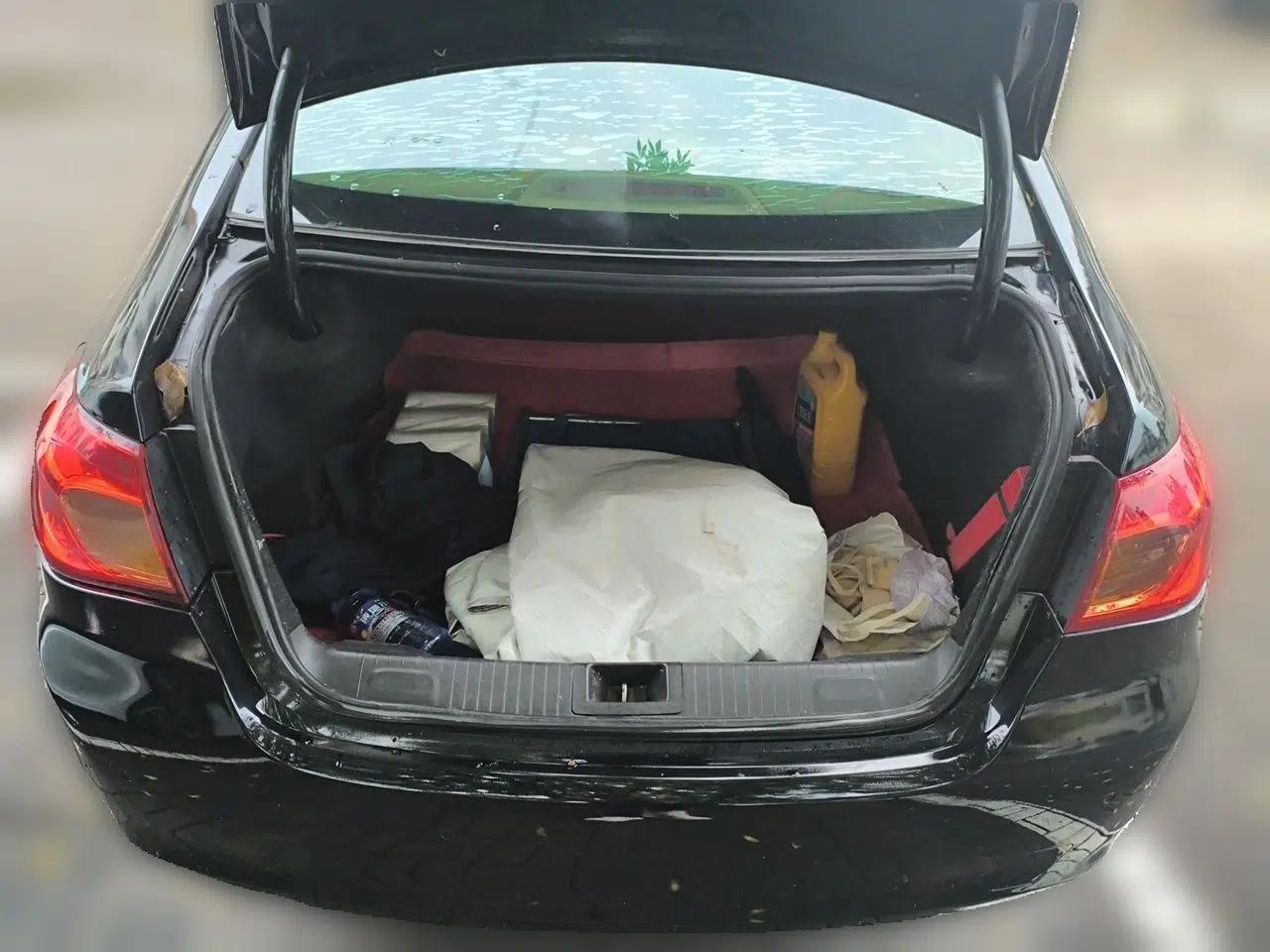 Roewe 950 2012 2.0L Comfort Edition — миниатюра 19