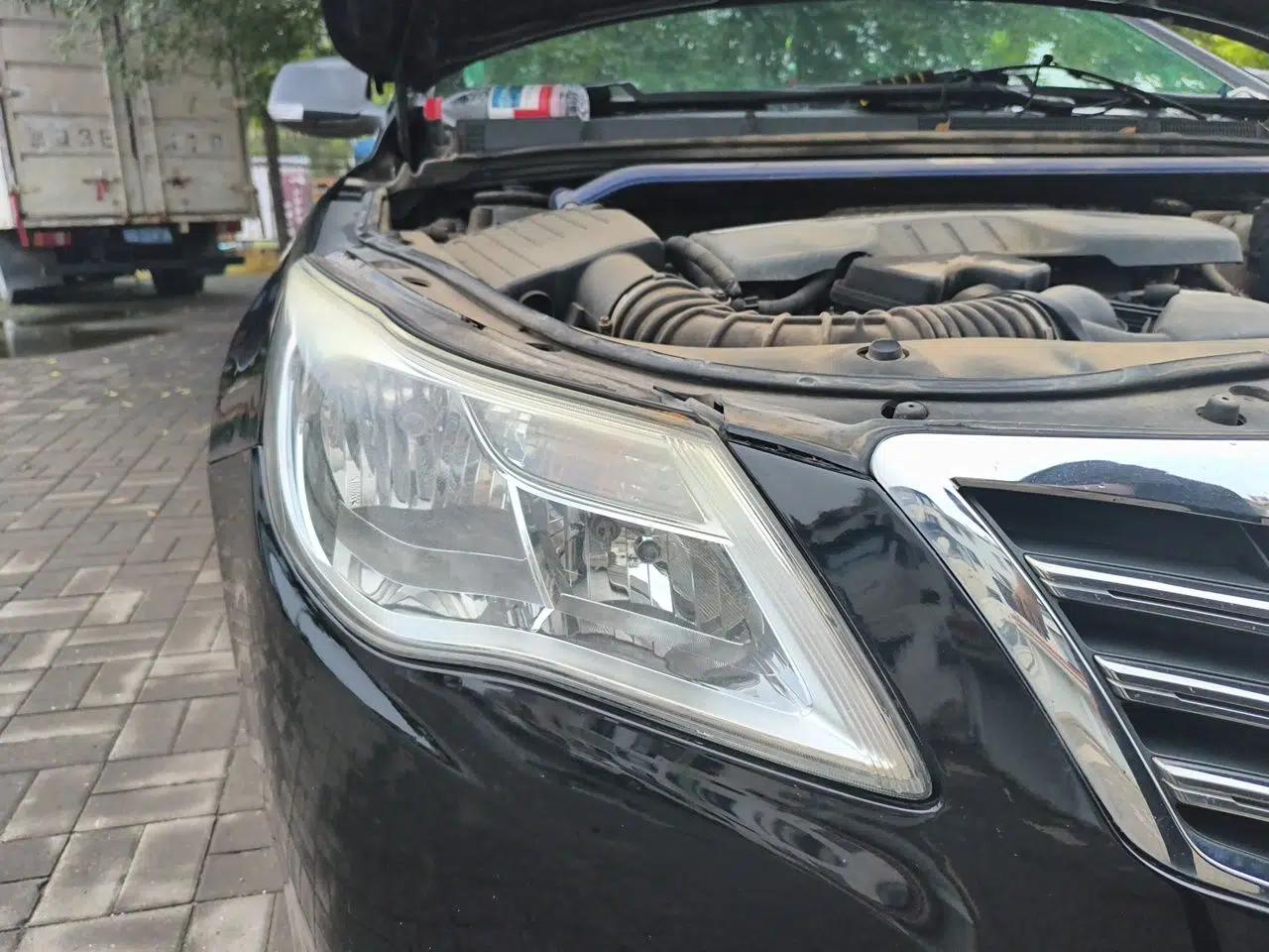 Roewe 950 2012 2.0L Comfort Edition — миниатюра 7