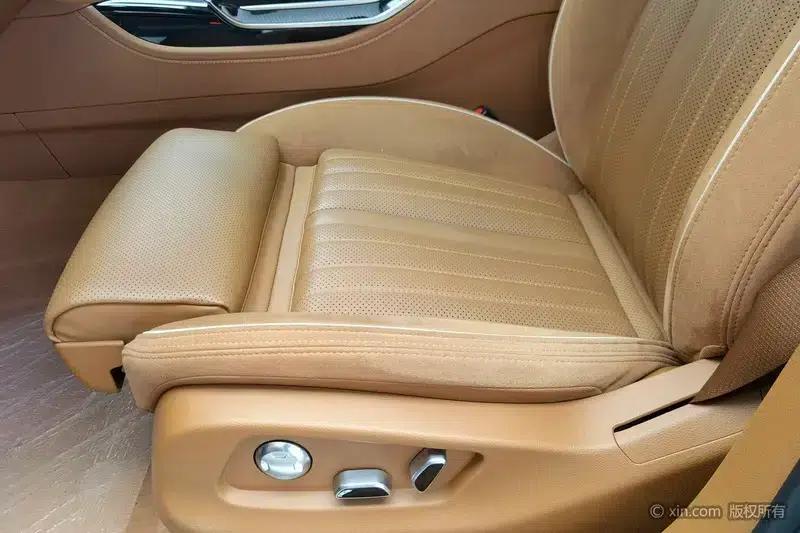 Hongqi H9 2024 2.0T Flagship Private Style Edition — миниатюра 19