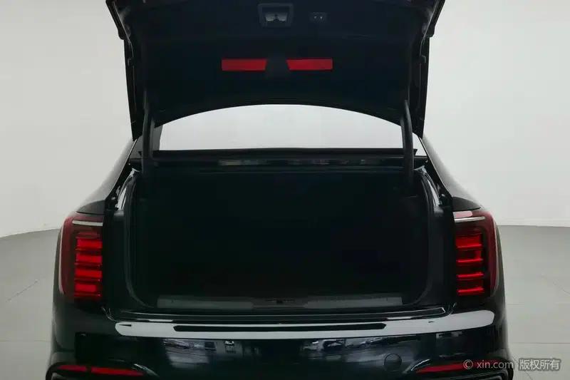 Hongqi H9 2024 2.0T Flagship Private Style Edition — миниатюра 24