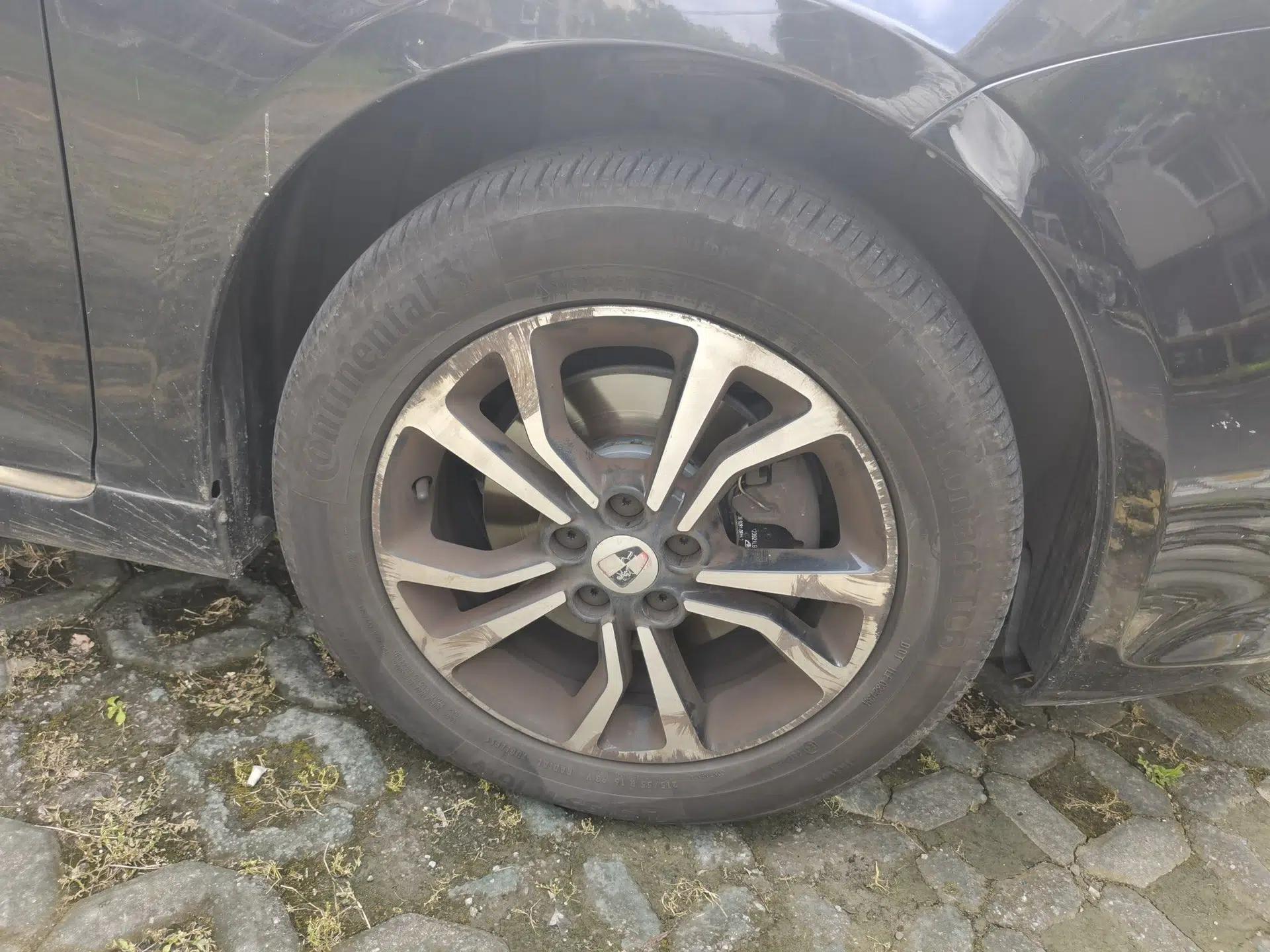 Roewe e550 2016 Flagship Edition — миниатюра 8