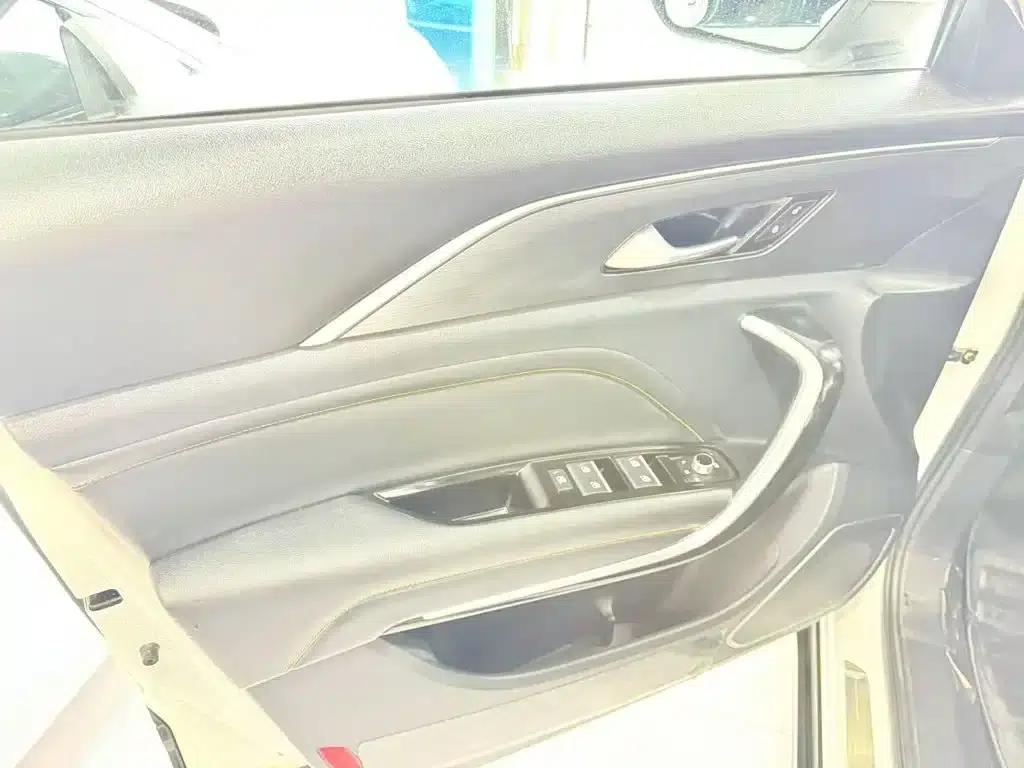 Bestune T77 2019 230 TID Automatic Premium Edition (National V Emission Standard) — миниатюра 5