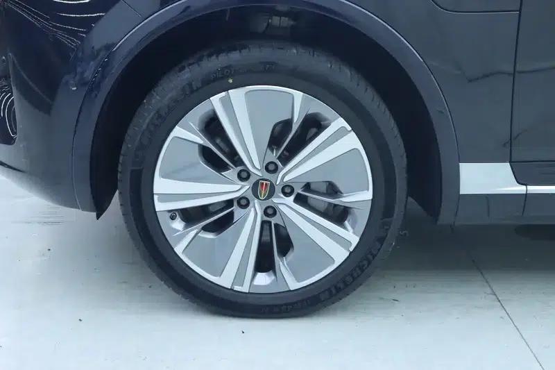 Hongqi E-HS9 2022 Model 660km Flagship Edition (Six Seats) — миниатюра 10