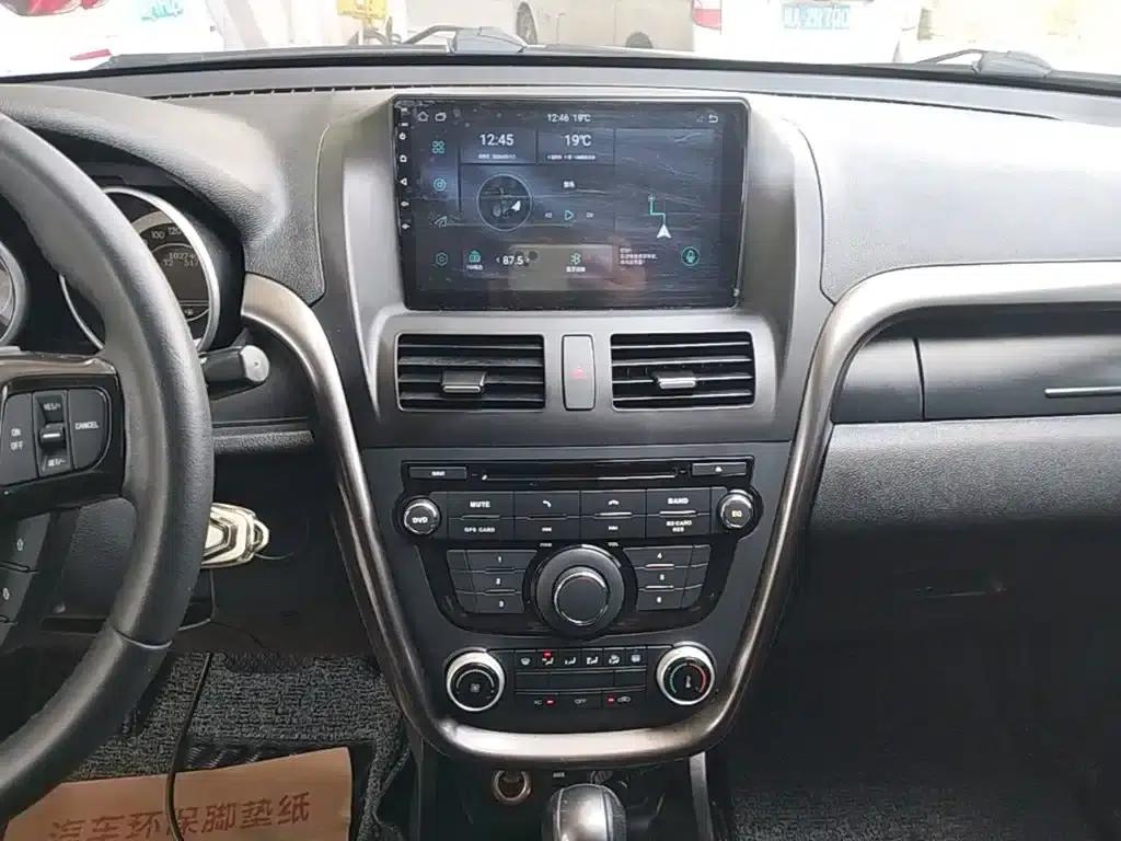 Besturn X80 2015 2.0L Automatic Comfort Anniversary Edition — миниатюра 13
