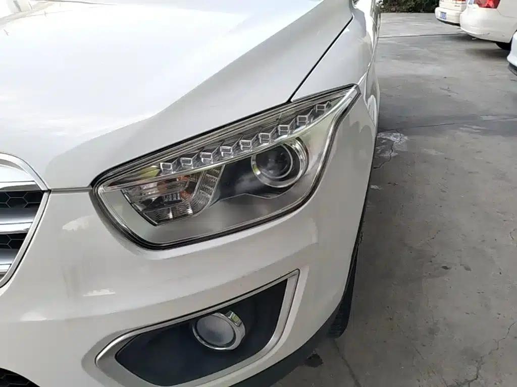 Besturn X80 2015 2.0L Automatic Comfort Anniversary Edition — миниатюра 24