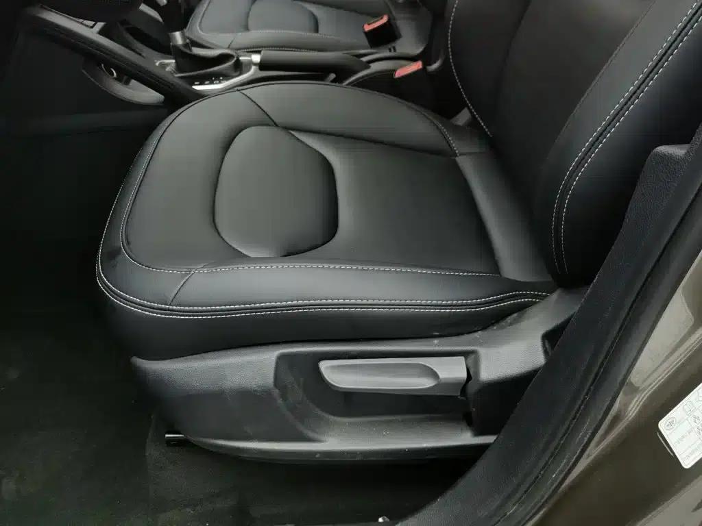 Bestune X40 2018 Popular Edition 1.6L Automatic Luxury — миниатюра 20