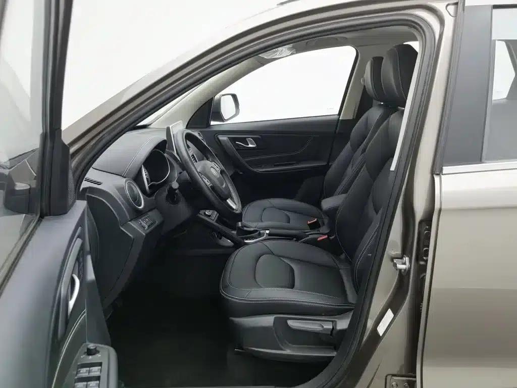 Bestune X40 2018 Popular Edition 1.6L Automatic Luxury — миниатюра 10