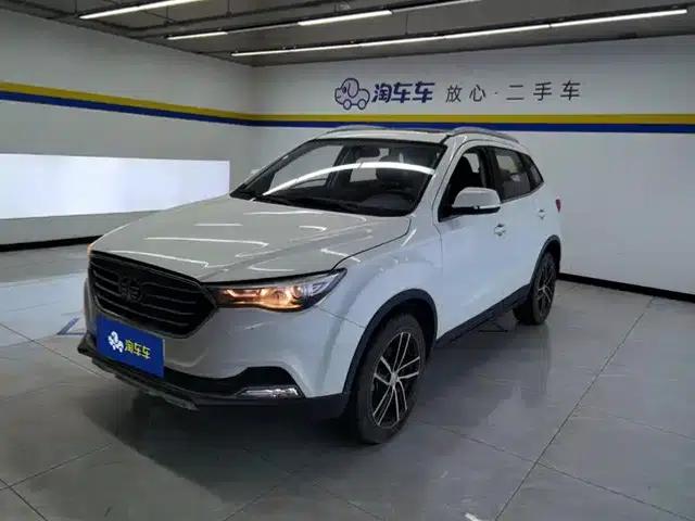 Besturn X40 2017 1.6L Automatic Premium Edition