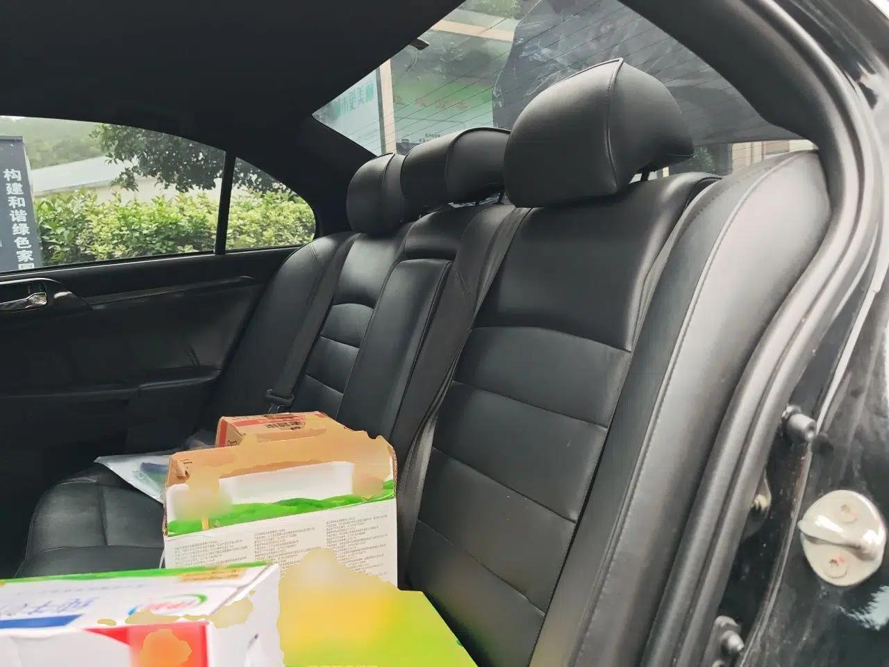 Mitsubishi Lancer EX 2015 1.8L CVT ZhiShang Edition China IV Standard — миниатюра 17