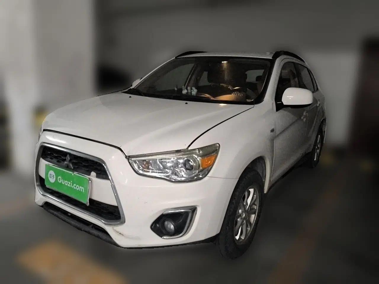 Mitsubishi ASX 2013 1.6L Manual Two-Wheel Drive Standard Edition — миниатюра 1