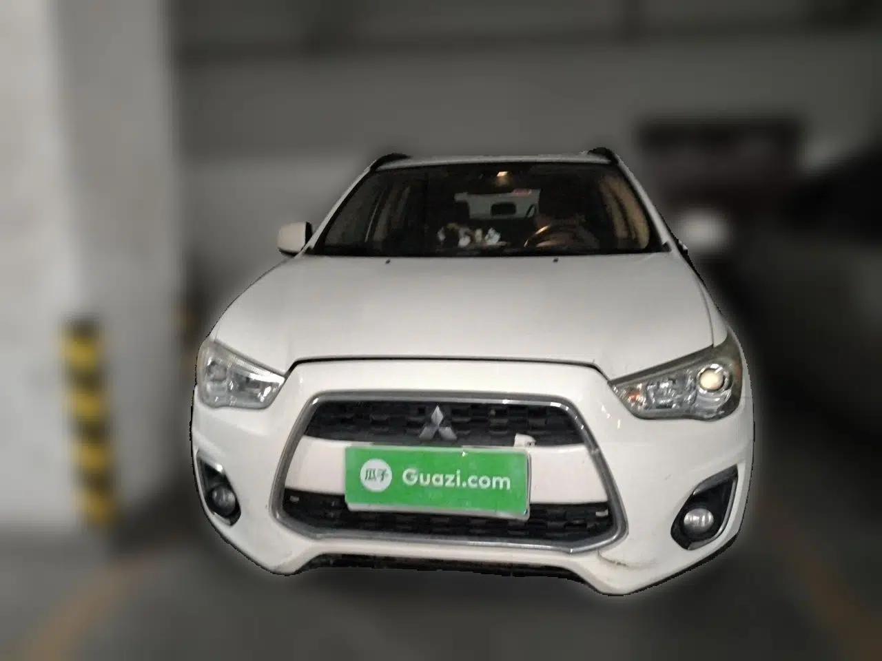 Mitsubishi ASX 2013 1.6L Manual Two-Wheel Drive Standard Edition — миниатюра 2