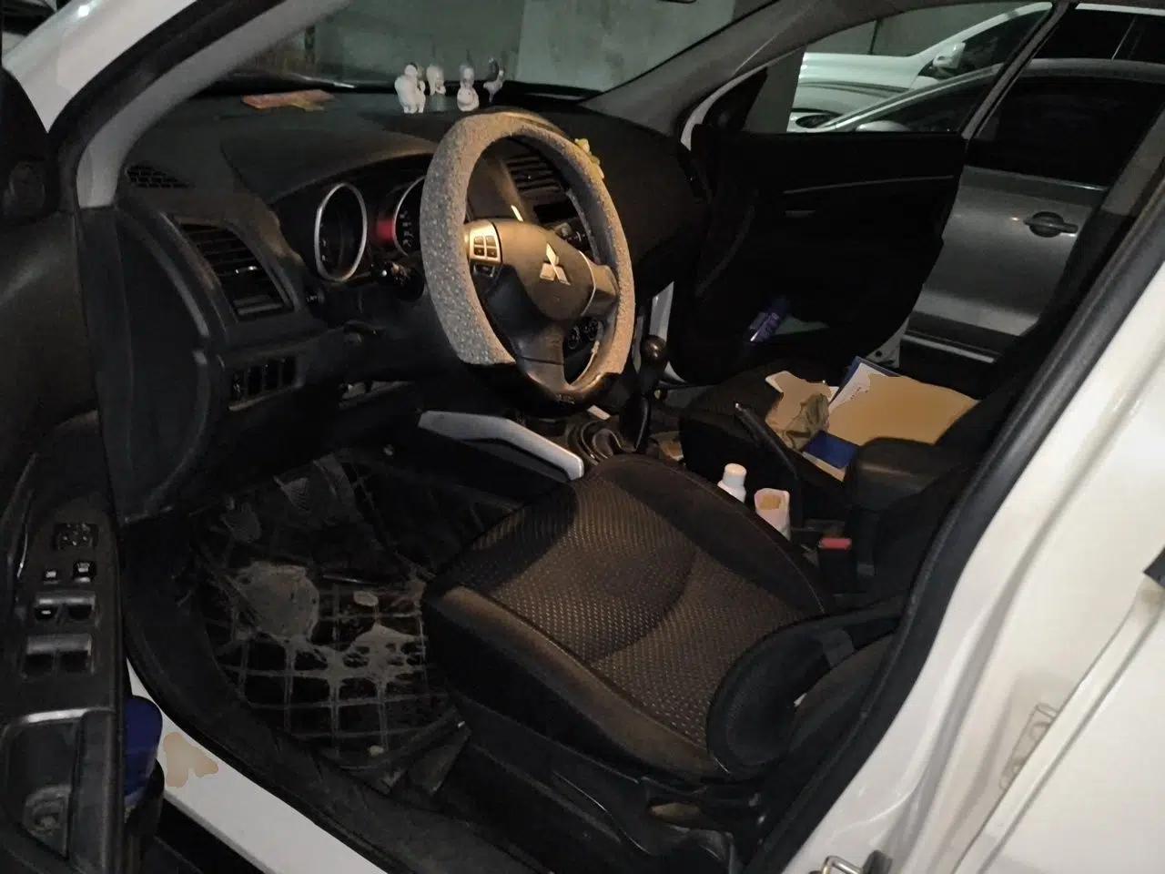 Mitsubishi ASX 2013 1.6L Manual Two-Wheel Drive Standard Edition — миниатюра 15