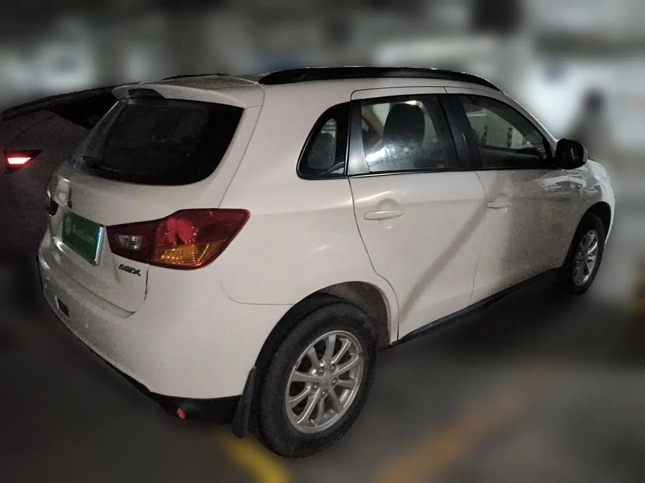 Mitsubishi ASX 2013 1.6L Manual Two-Wheel Drive Standard Edition — миниатюра 6