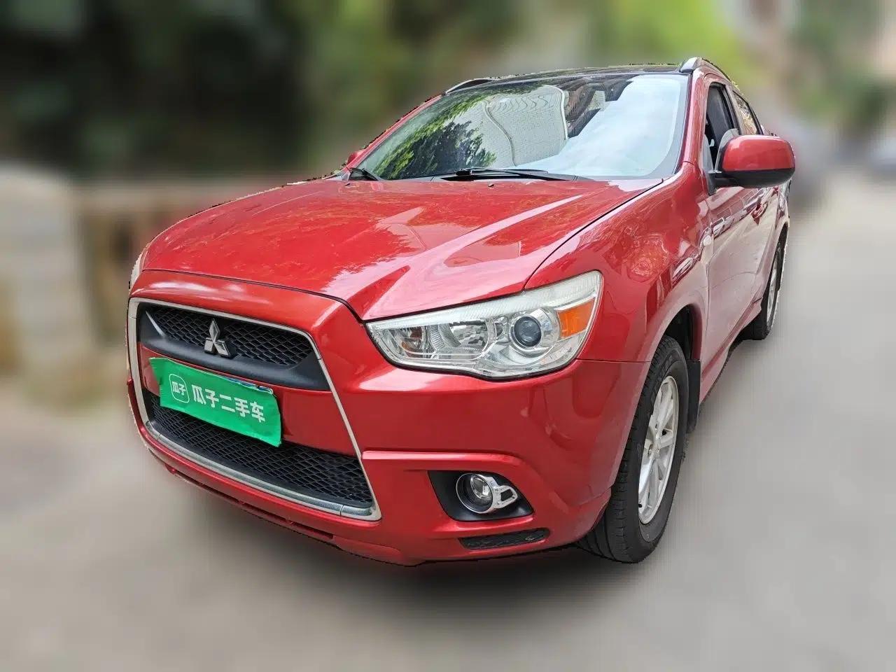 Mitsubishi ASX 2011 2.0 L Two-Wheel Drive XuanYi Version — миниатюра 1