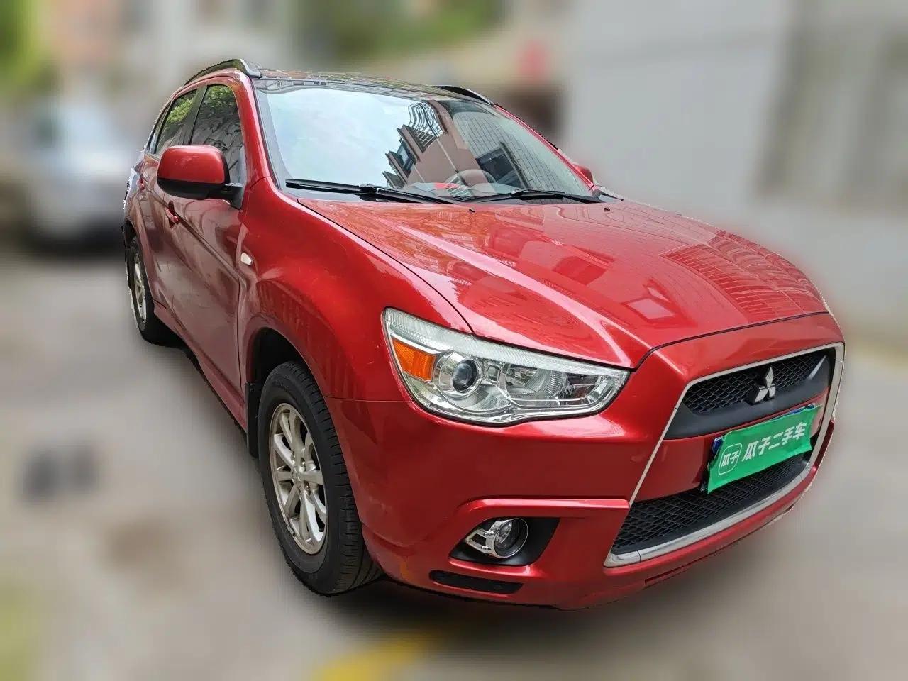 Mitsubishi ASX 2011 2.0 L Two-Wheel Drive XuanYi Version — миниатюра 3